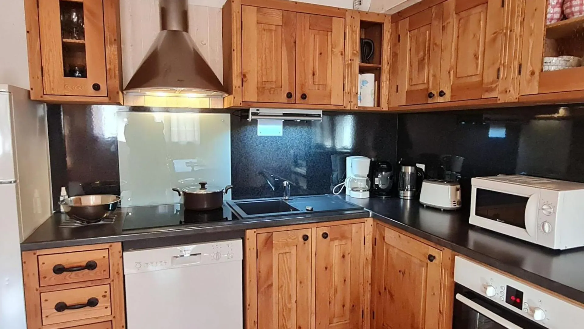 Apartment Myosotis B By Interhome Les Deux Alpes